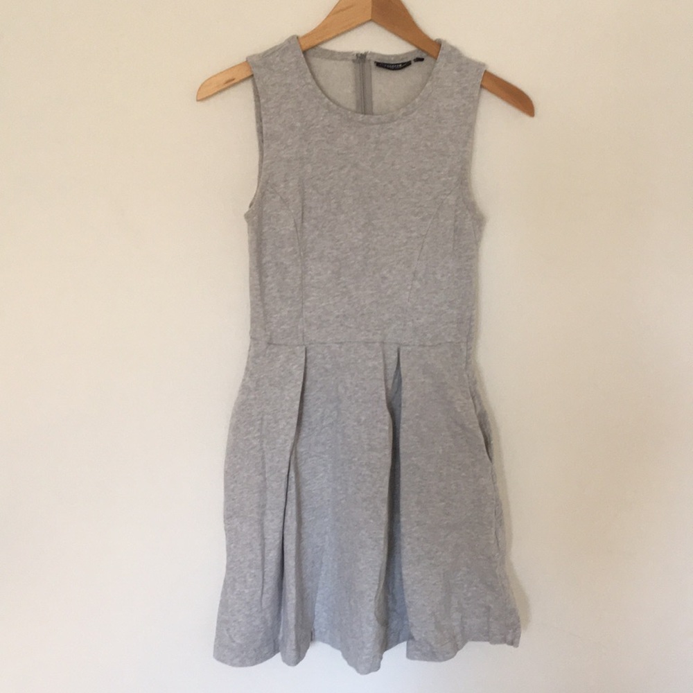 KATE SPADE SATURDAY dress with pockets!